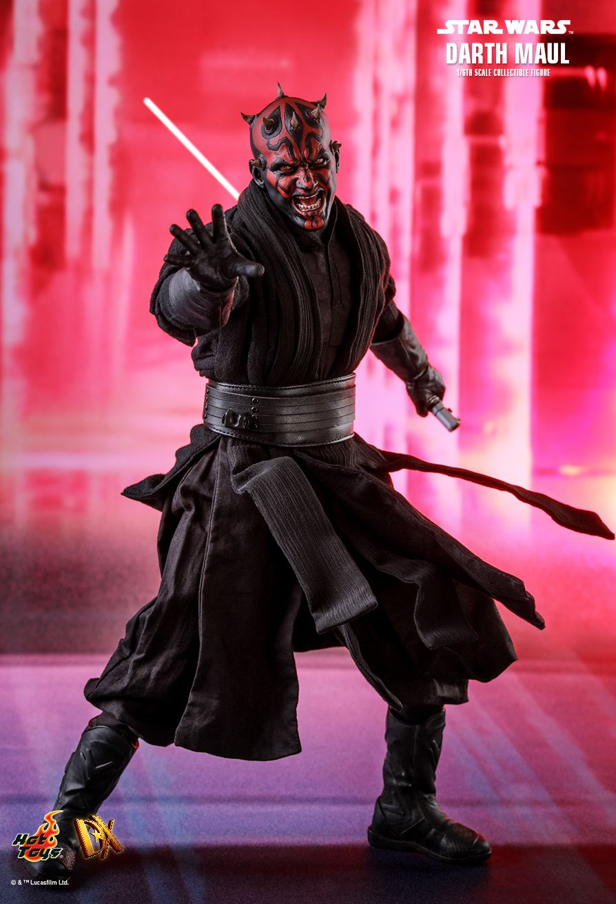 Darth Maul   Sixth Scale Figure by Hot Toys  Episode I: The Phantom Menace - DX Series  